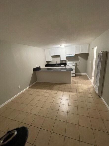 More Photos Of 24238 Postal Ave, Moreno Valley Apartments For Sale