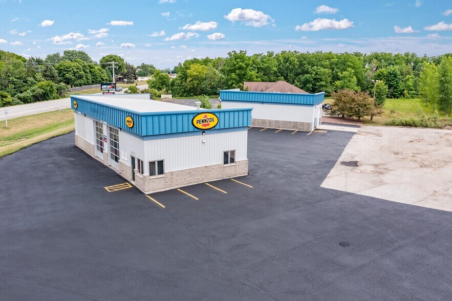 More Photos Of 615 County Road R, Denmark Auto Repair For Sale