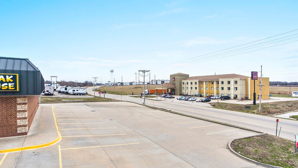 More Photos Of 2951 Old Orchard Rd, Jackson Restaurant For Sale