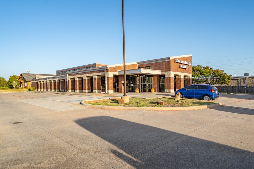 More Photos Of 1444 N Central Expy, McKinney Office For Sale