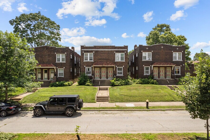 More Photos Of , Saint Louis Multifamily For Sale