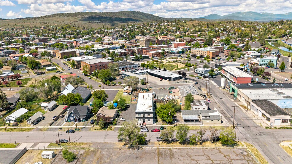 More Photos Of 224 S Broad St, Klamath Falls Apartments For Sale