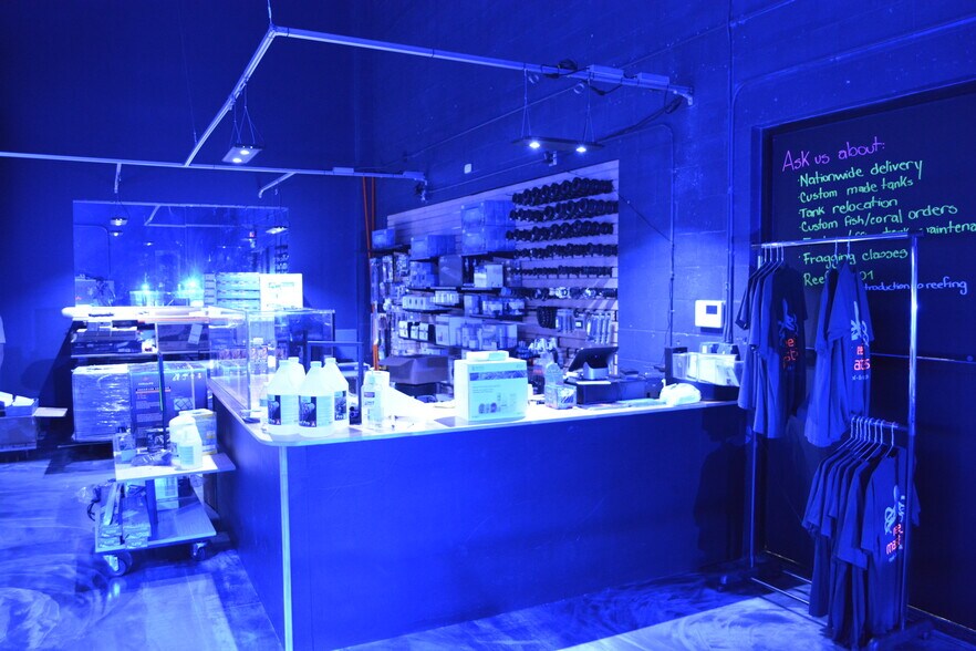 More Photos Of 10520 Portal Crossing, Bradenton Light Distribution For Sale