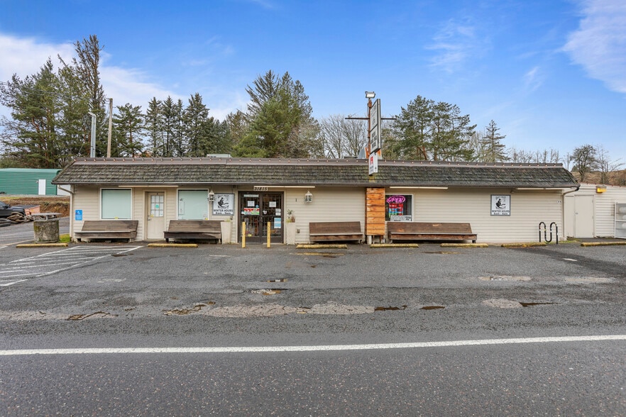 Primary Photo Of 31815 E Historic Columbia RI Hwy, Troutdale Convenience Store For Sale