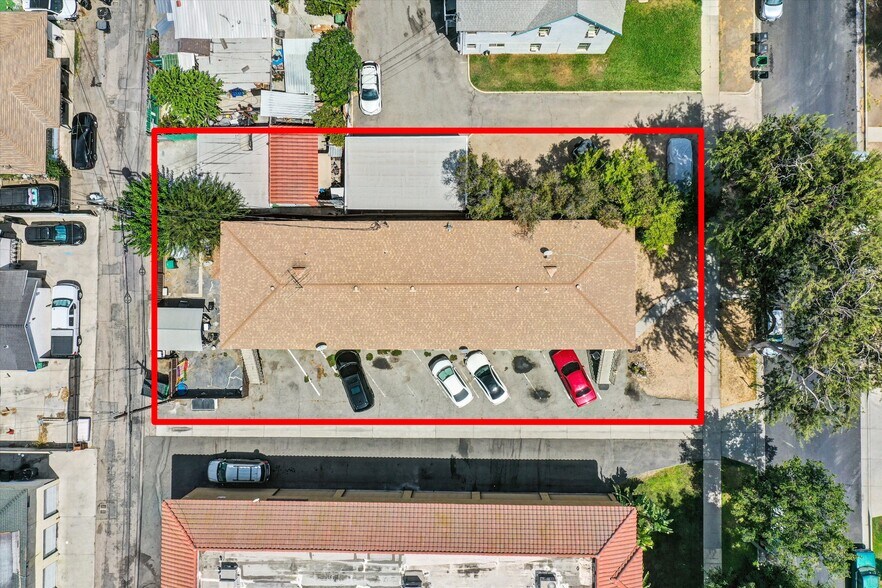 More Photos Of 712 E Howard St, Corona Apartments For Sale