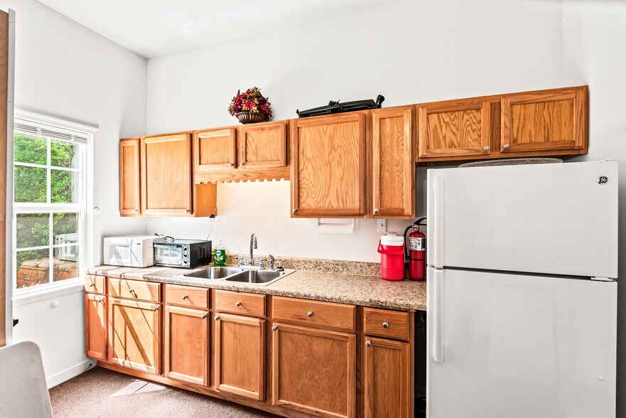 More Photos Of 22114 Carters Gate Rd, Ruther Glen Religious Facility For Sale