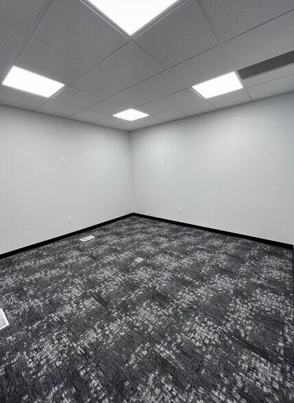 More Photos Of 223 Broadway Ave N, Rochester Office Residential For Sale