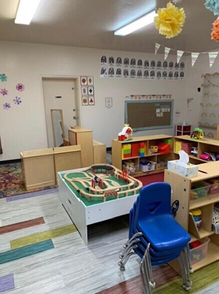 More Photos Of 1050 S Santa Fe Ave, Moore Daycare Center For Sale