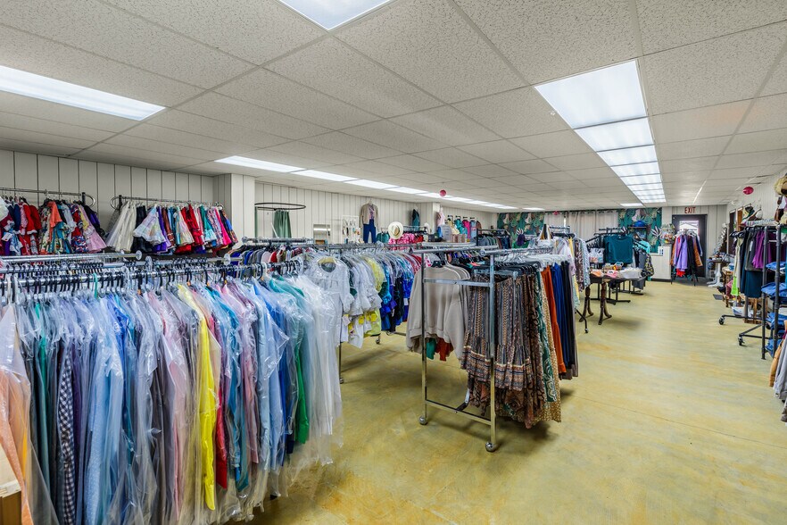 More Photos Of 9955 US Highway 12, Lolo Specialty For Sale