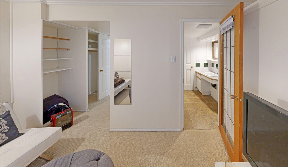 More Photos Of 7914-7916 110 St NW, Edmonton Apartments For Sale