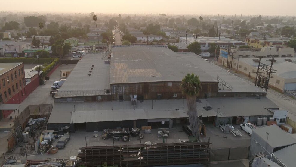 Primary Photo Of 6000 Avalon Blvd, Los Angeles Warehouse For Lease