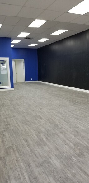 More Photos Of 4450 Corporate Dr, Burlington Warehouse For Lease
