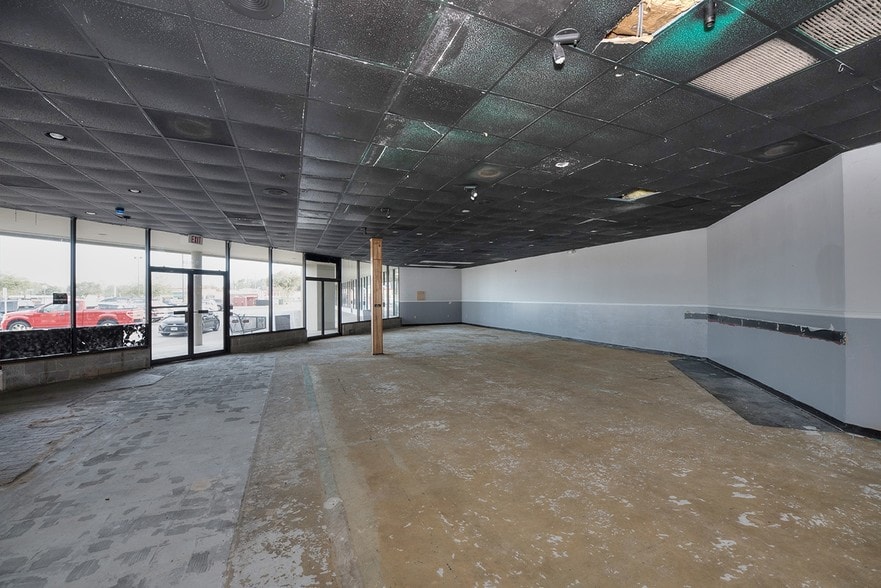 More Photos Of 700-716 Blanding Blvd, Orange Park Unknown For Lease