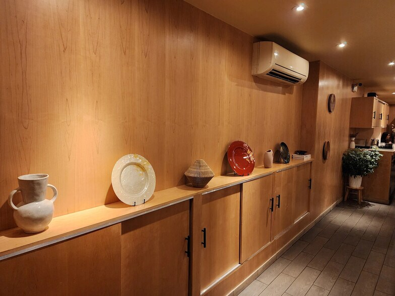 More Photos Of 3712 31st Ave, Astoria Apartments For Lease