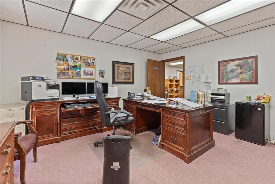 More Photos Of 1780 Westland Rd, Cheyenne Office For Sale