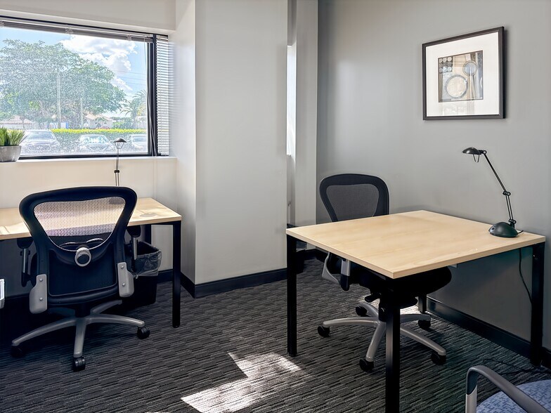 More Photos Of 1615 S Congress Ave, Delray Beach Coworking Space