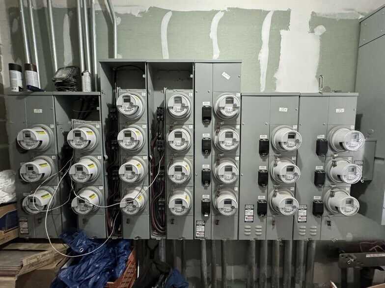 More Photos Of 2440 E 75th St, Chicago Apartments For Sale