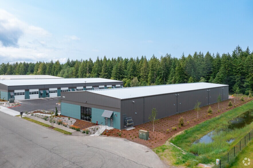 More Photos Of 7960 29th Ave NE, Lacey Distribution For Lease