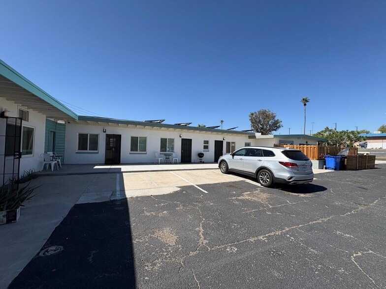 Primary Photo Of 66229 8th St, Desert Hot Springs Apartments For Sale