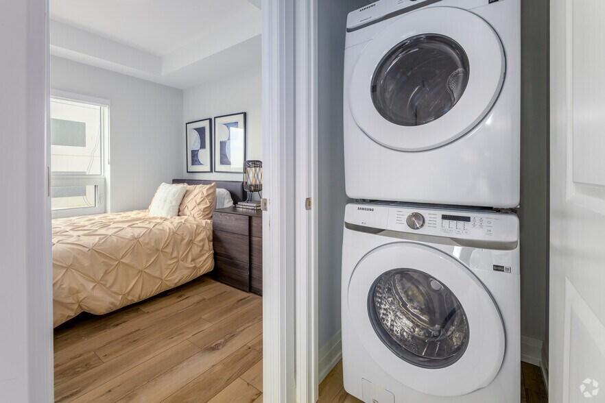 More Photos Of 80-100 Starwood Dr, Guelph Apartments For Lease