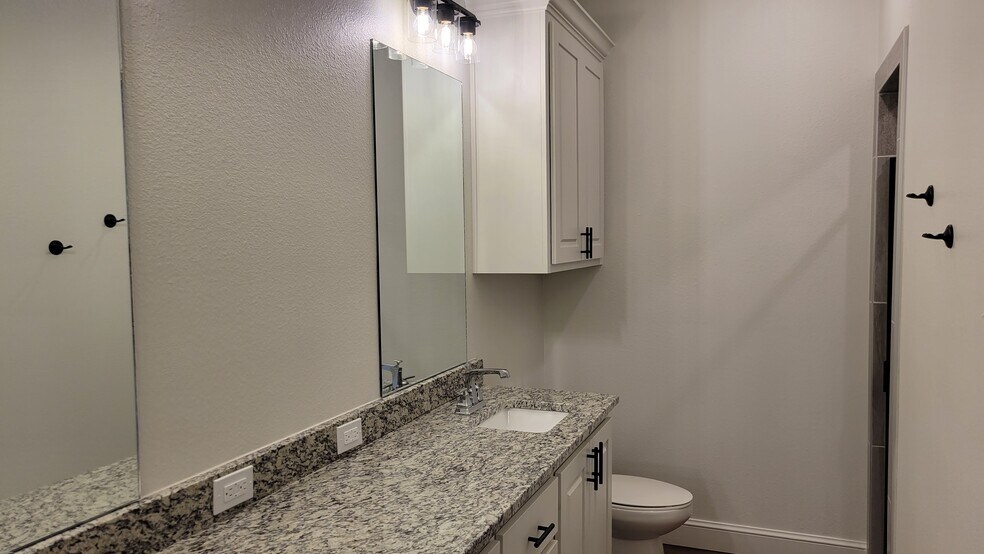 More Photos Of , Lubbock Multifamily For Sale