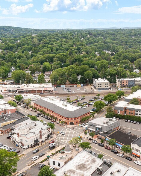 More Photos Of 201 Rock Rd, Glen Rock Office For Lease