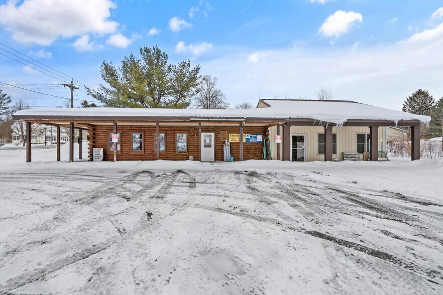 More Photos Of 596 Main St, Sterling Storefront Retail Office For Sale