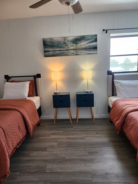 More Photos Of 238 US Highway 441 SE, Okeechobee Storefront Retail Residential For Sale