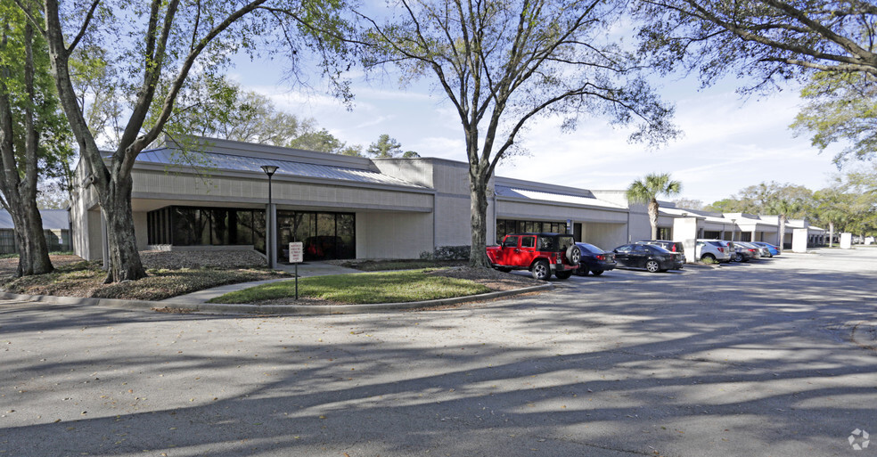 Primary Photo Of 6700 Southpoint Pky, Jacksonville Office For Lease