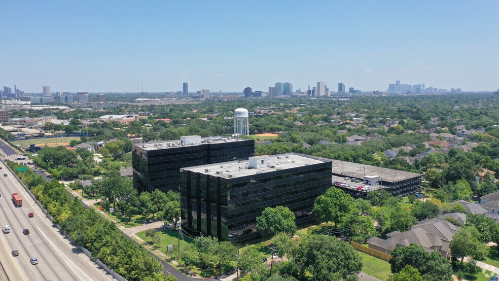 More Photos Of 6565 West Loop South, Bellaire Medical For Lease