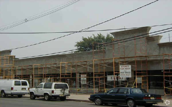 More Photos Of 576-584 Ridge Rd, North Arlington Unknown For Lease