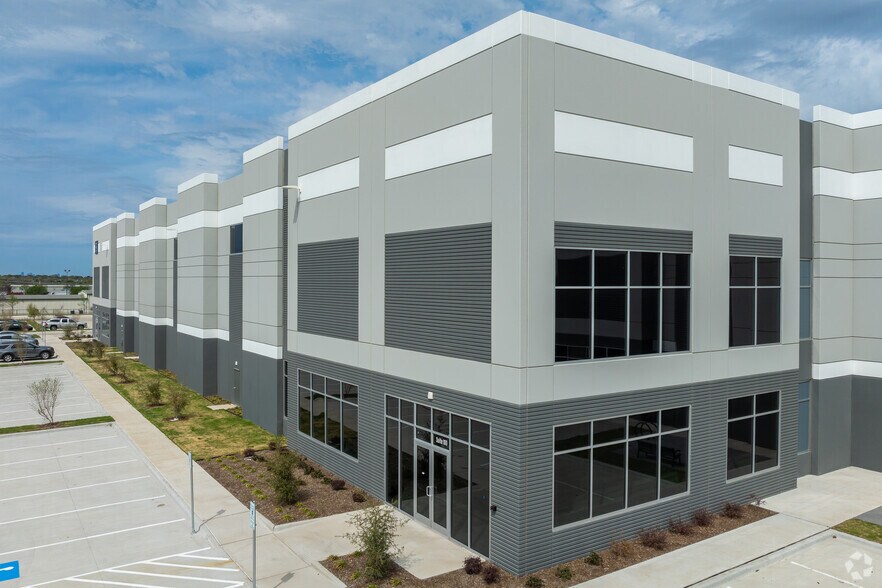 Primary Photo Of 201 S Clay Rd, Sunnyvale Distribution For Lease