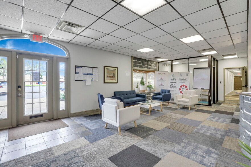 More Photos Of 4241 Kimberly Pky, Columbus Office For Sale