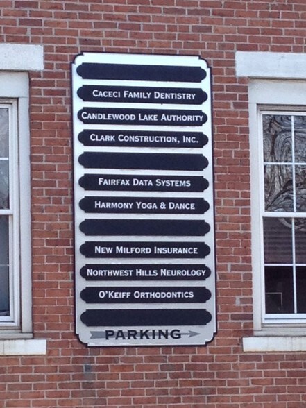 More Photos Of 30 Bridge St, New Milford Storefront Retail Office For Lease