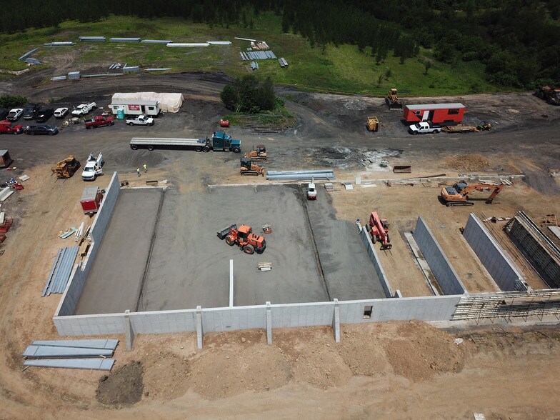 More Photos Of 12 S Tremont Rd, Tremont Land For Lease