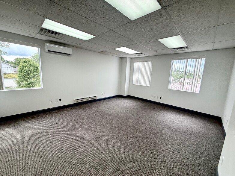 More Photos Of 1111 Van Voorhis Rd, Morgantown Medical For Lease