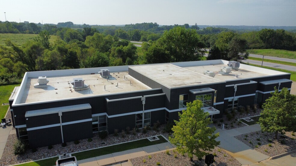 More Photos Of 7481 US Hwy 69, Des Moines Medical For Sale