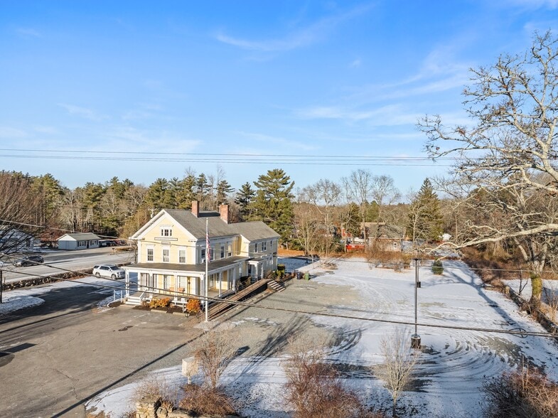 More Photos Of 345 Front St, Marion Office For Sale