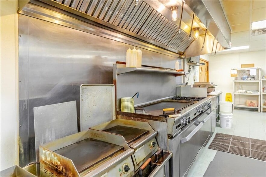 More Photos Of W4118 State Hwy 8, Glen Flora Restaurant For Sale