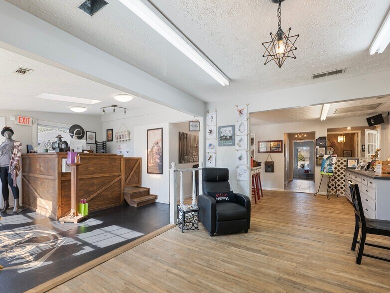 More Photos Of 578 Braselton Hwy, Lawrenceville Storefront Retail Office For Sale