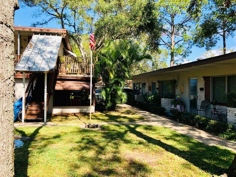 More Photos Of 815 2nd Ave NW, Largo Apartments For Sale