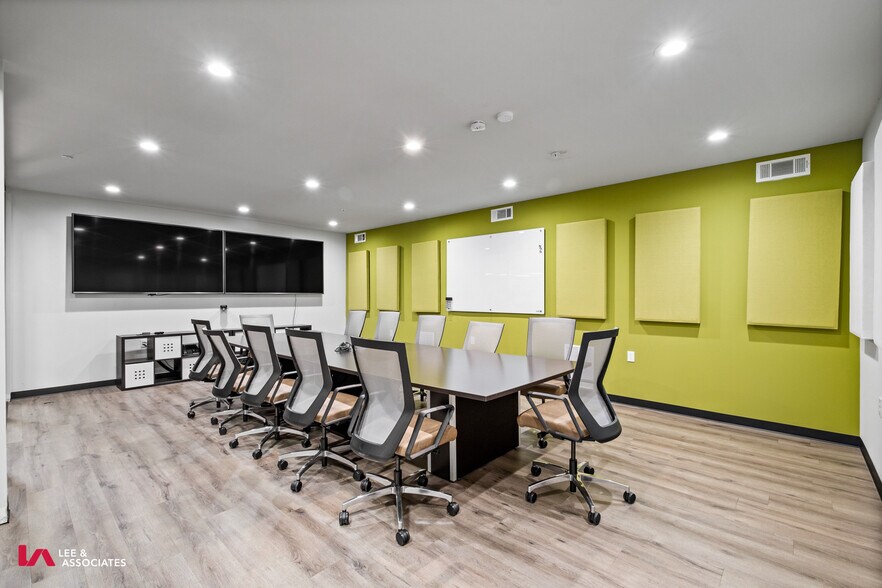 More Photos Of 2800 Colonnades Ct, Peachtree Corners Light Distribution For Sale