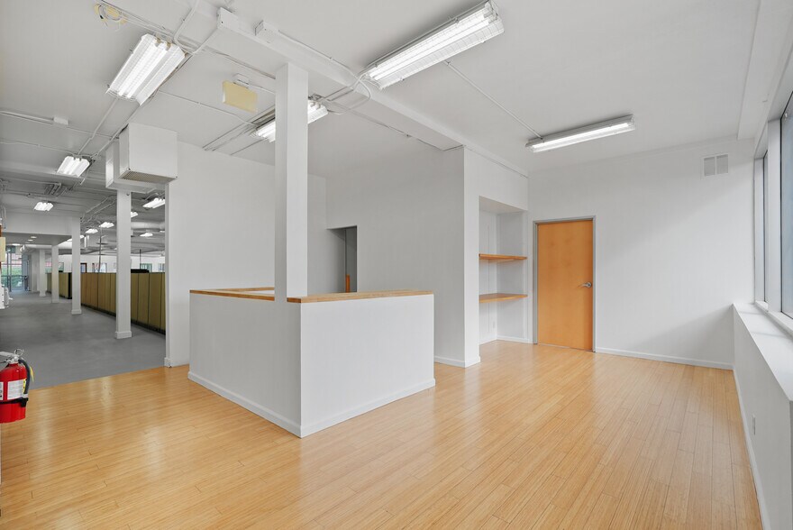 More Photos Of 2215 N Broadway, Santa Ana Medical For Sale