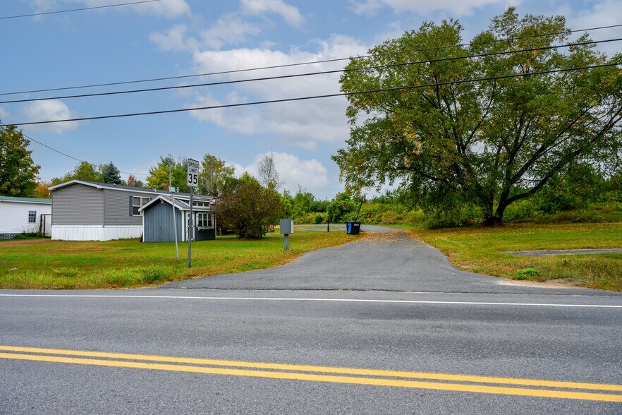 More Photos Of 53 Banker Rd, Morrisonville Manufactured Housing Mobile Home Park For Sale