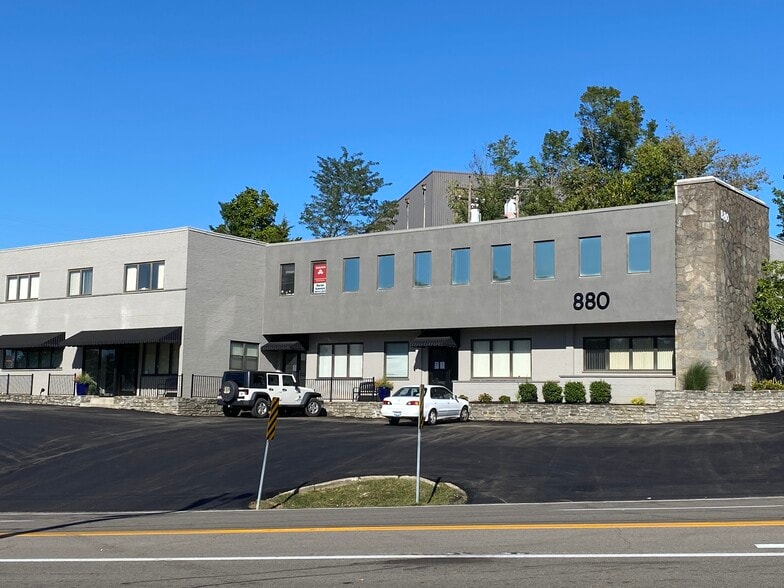 More Photos Of 880 Alexandria Pike, Fort Thomas Office For Lease
