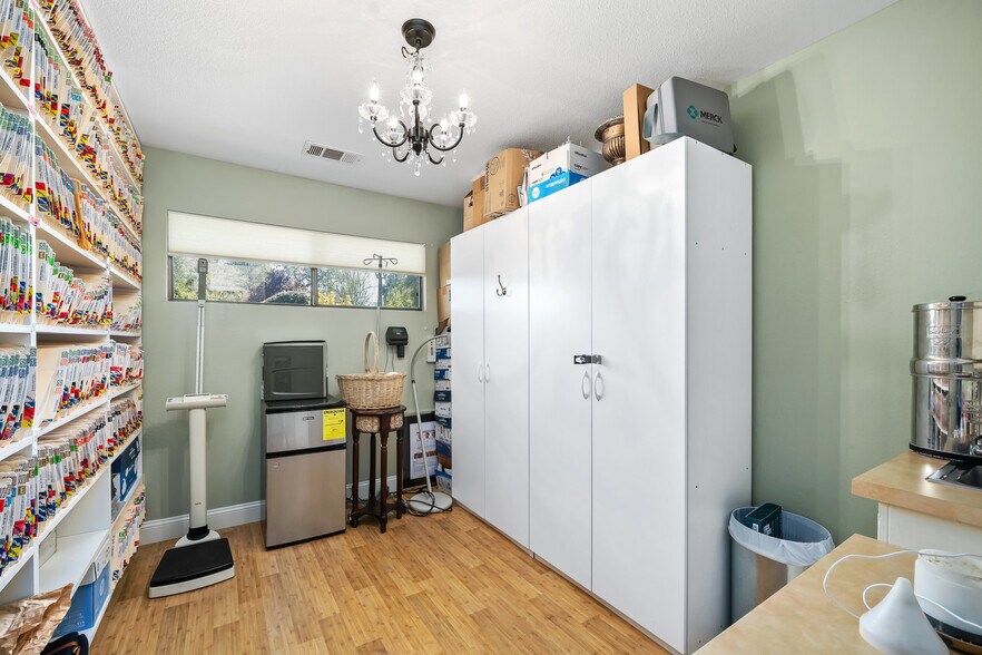 More Photos Of 1050 Las Tablas Rd, Templeton Medical For Lease