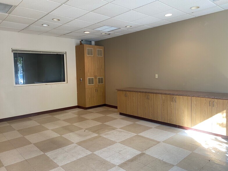 More Photos Of 670 Rio Lindo Ave, Chico Office For Sale