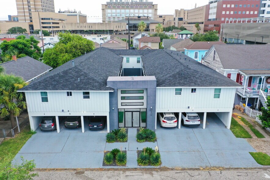 More Photos Of 912 Church St, Galveston Apartments For Sale