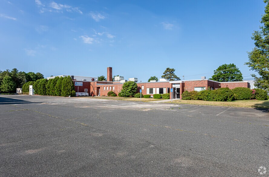 Primary Photo Of 109 Apremont Way, Westfield Manufacturing For Lease
