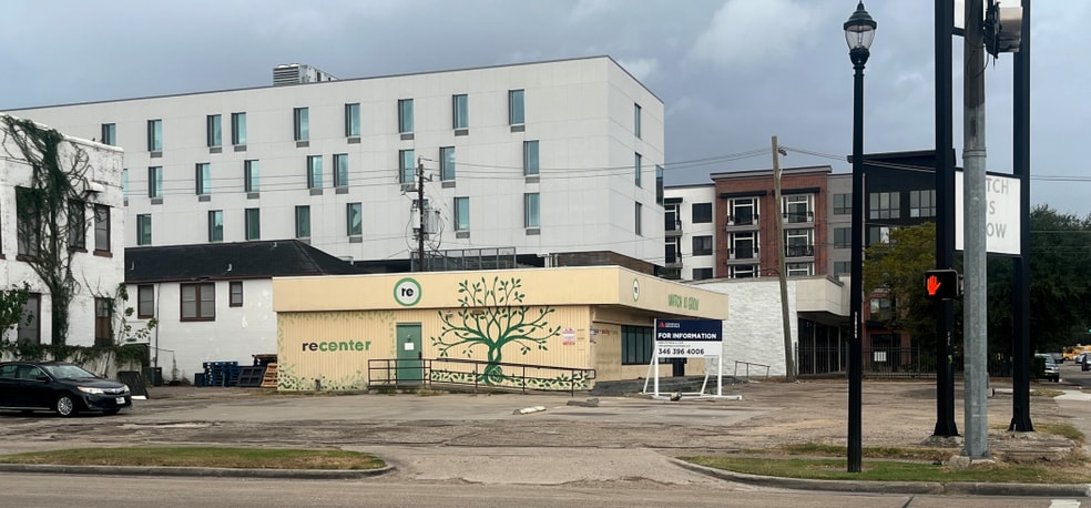 More Photos Of 1016 Alabama St, Houston Freestanding For Lease